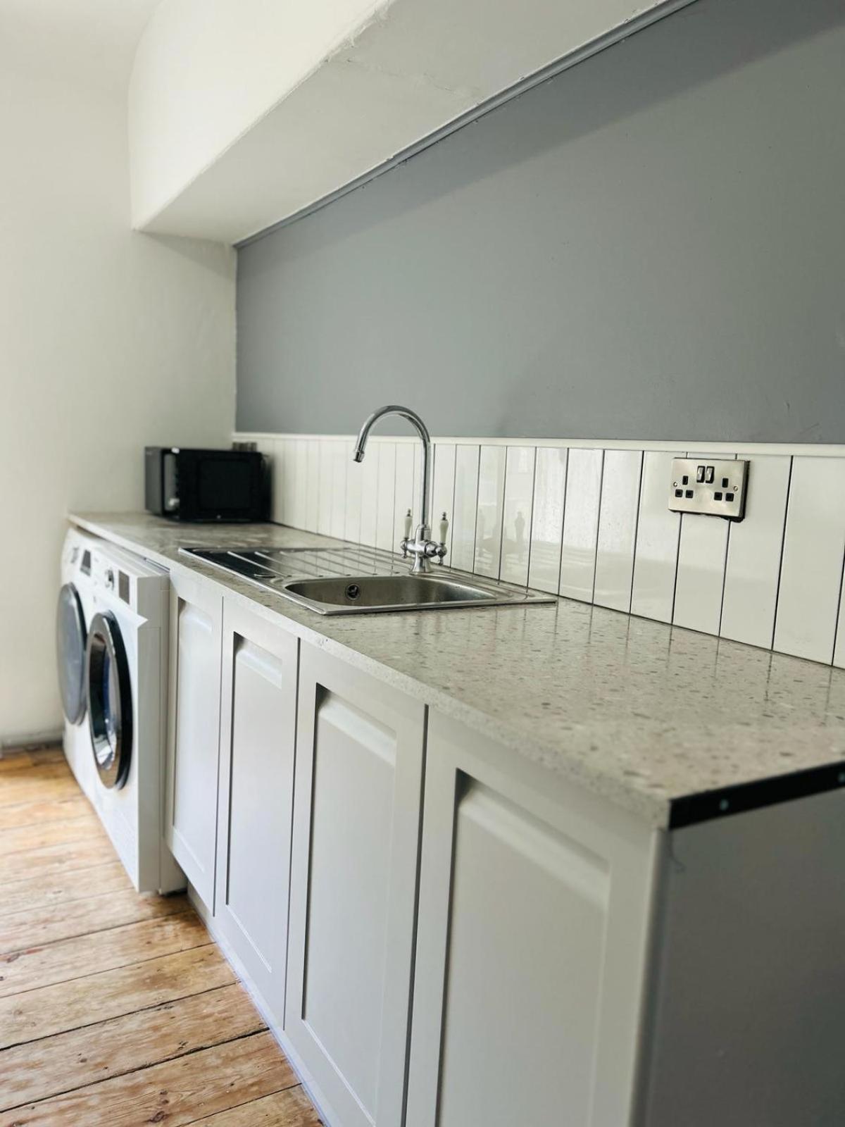 Grand Heights Apartment